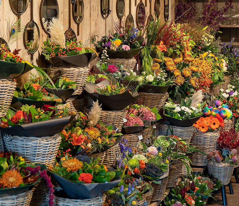 Bloembinderij, Kamerplanten en Boeketten; Henk Dank Versboerderij